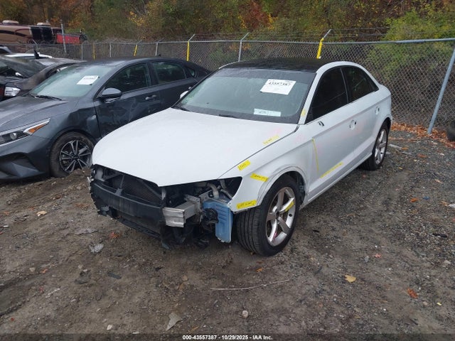 2015 AUDI A3 WAUBFGFF1F1005106 Photo 1