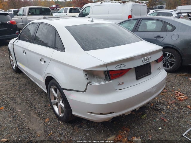 2015 AUDI A3 WAUBFGFF1F1005106 Photo 2