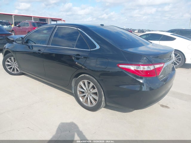 Toyota CAMRY XLE 2015 4T1BF1FKXFU973146 Image 3