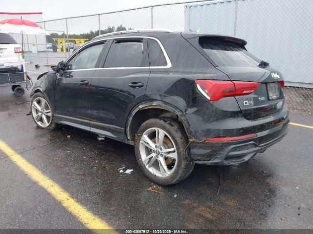 2020 AUDI Q3 WA1DECF38L1023587 Photo 2