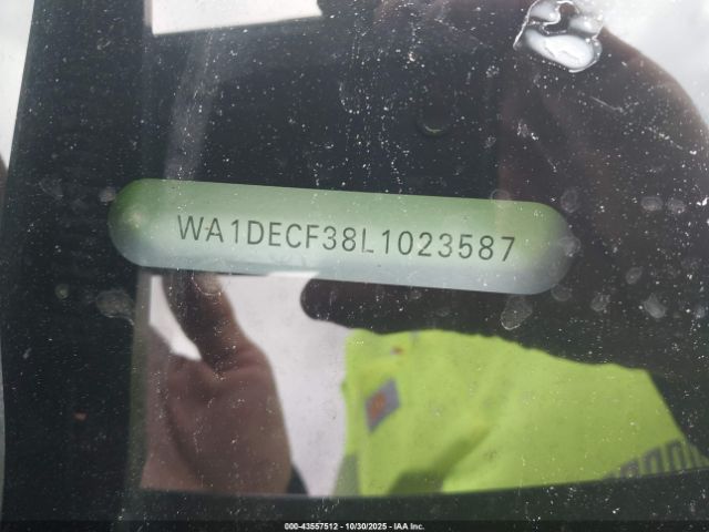 2020 AUDI Q3 WA1DECF38L1023587 Photo 8