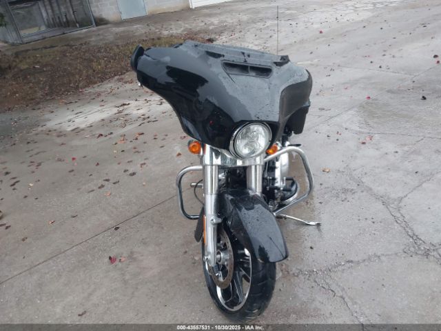 2023 HARLEY-DAVIDSON FLHX 1HD1KBC13PB607442 Photo 4