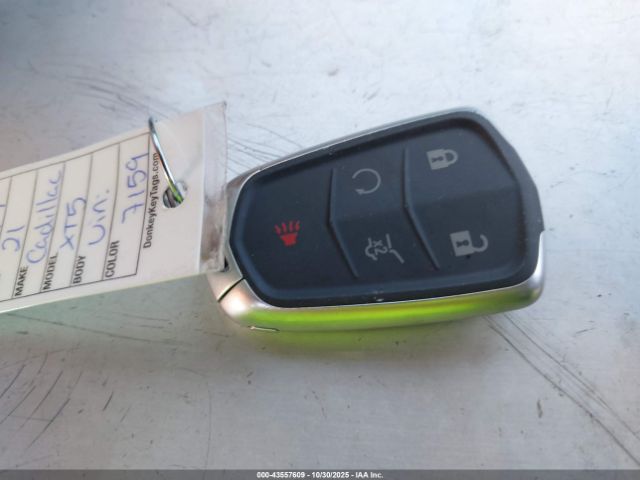 2021 CADILLAC XT5 1GYKNCRS2MZ207159 Photo 10