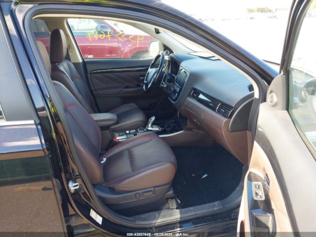 2018 MITSUBISHI OUTLANDER PHEV JA4J24A52JZ058974 Photo 4