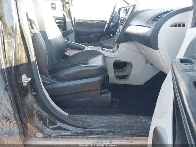 Продажа на аукционе авто 2018 Dodge Grand Caravan Sxt, vin: 2C4RDGCG3JR325665, номер лота: 43557723