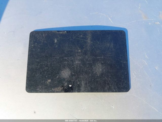 2023 TESLA MODEL Y 7SAYGDEF9PF833099 Photo 10