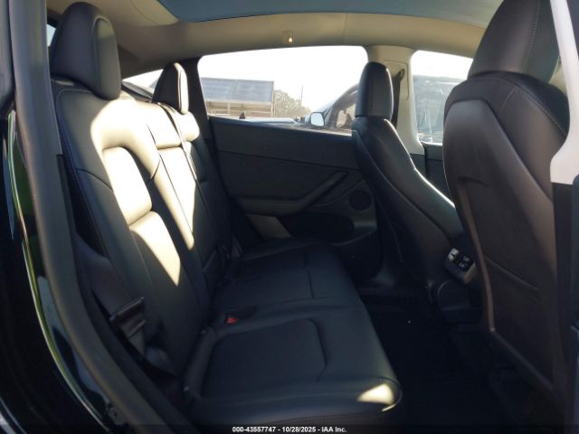 2023 TESLA MODEL Y 7SAYGDEF9PF833099 Photo 7