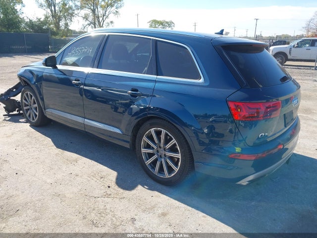 2018 AUDI Q7 WA1VAAF75JD032668 Photo 2