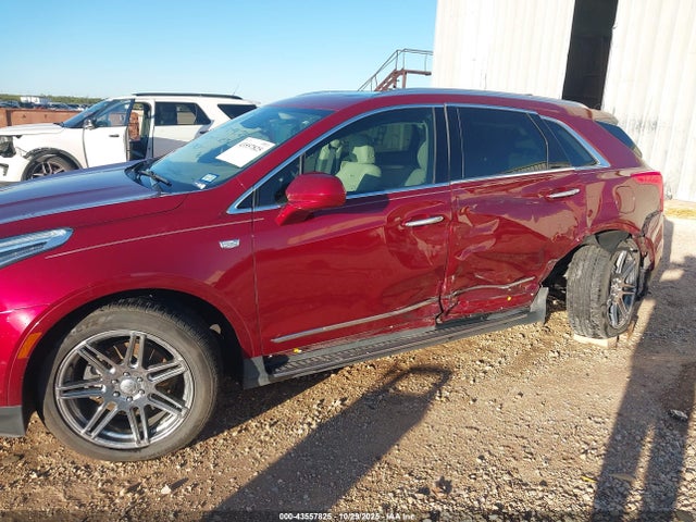 2017 CADILLAC XT5 1GYKNCRS7HZ142492 Photo 5