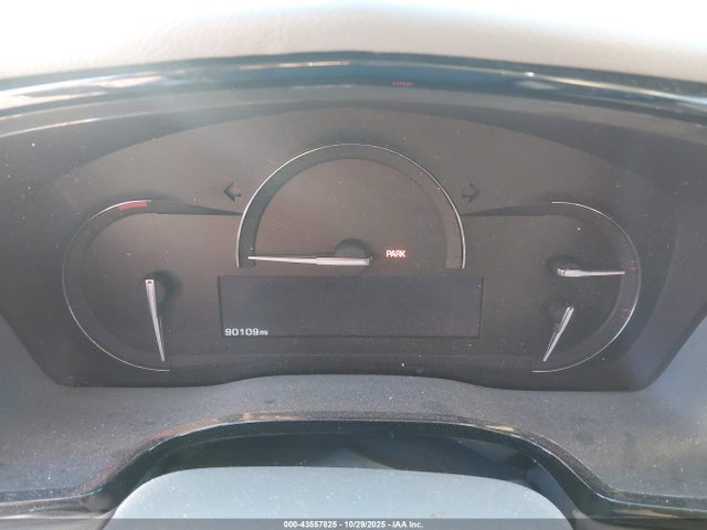 2017 CADILLAC XT5 1GYKNCRS7HZ142492 Photo 6