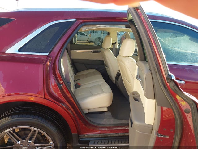 2017 CADILLAC XT5 1GYKNCRS7HZ142492 Photo 7