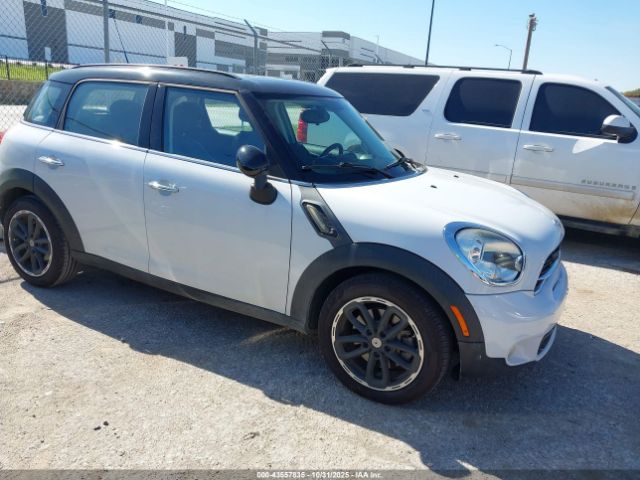 2016 MINI COUNTRYMAN WMWZC3C52GWP53590 Photo 0