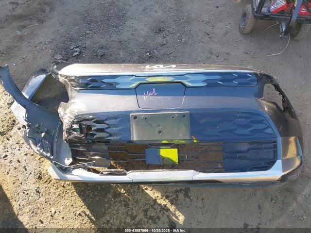 KNDCR3L19R5108741 KIA Niro