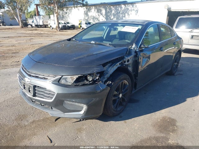 1G1ZE5ST5HF122450 Chevrolet MALIBU 1LT