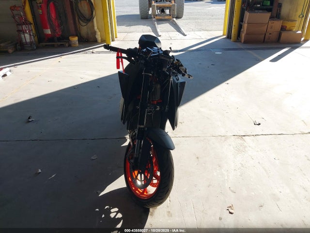 2023 KTM 1290 VBKV39405PM966244 Photo 4