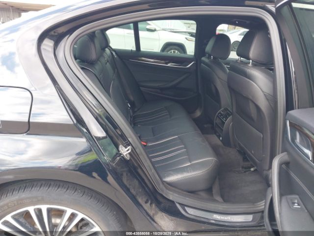 2019 BMW 530I WBAJA7C58KWW18133 Photo 7