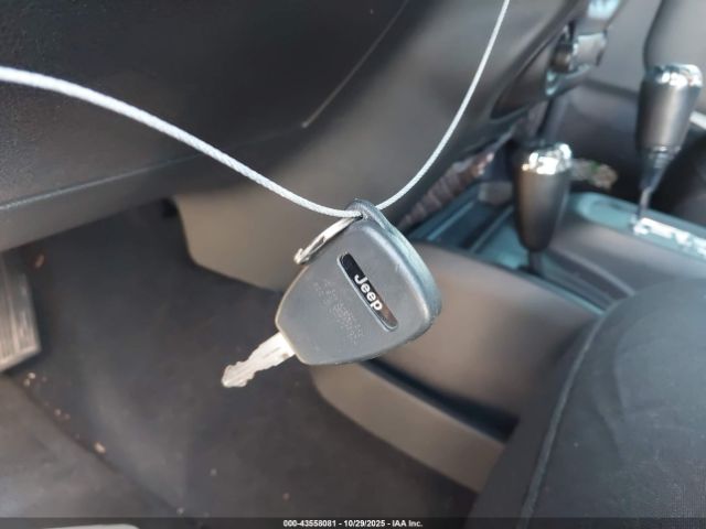 2016 JEEP WRANGLER UNLIMITED 1C4BJWEG0GL258915 Photo 10