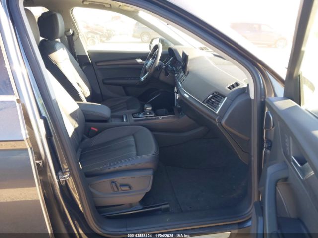 2022 AUDI Q5 WA1GAAFY9N2025712 Photo 4