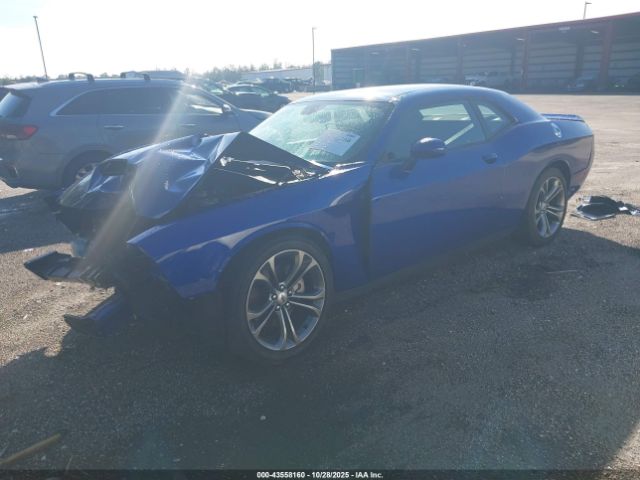 2021 DODGE CHALLENGER 2C3CDZBT5MH599450 Photo 1