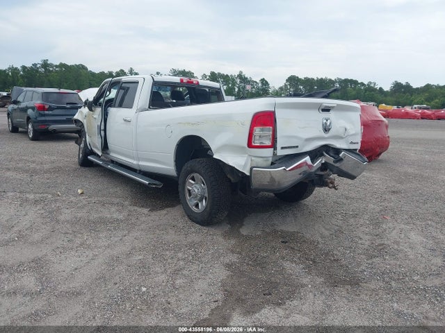Auction sale of the 2019 Ram 3500 Big Horn  4x4 8' Box, vin: 3C63R3HL3KG696121, lot number: 43558196