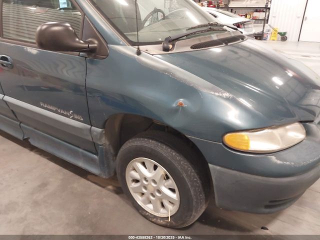 2000 CHRYSLER GRAND VOYAGER 2C4GJ44G8YR762973 Photo 5