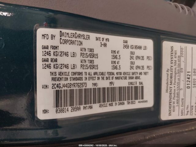 2000 CHRYSLER GRAND VOYAGER 2C4GJ44G8YR762973 Photo 8