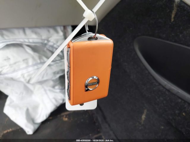 2021 VOLVO XC40 YV4162UK9M2563811 Photo 10