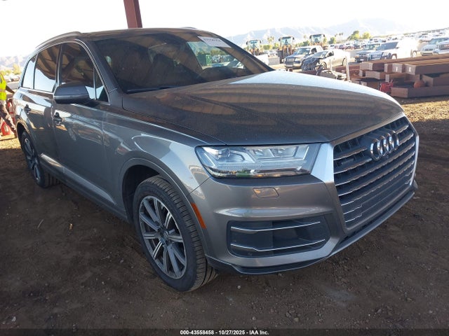 2017 AUDI Q7 WA1LAAF73HD022268 Photo 0