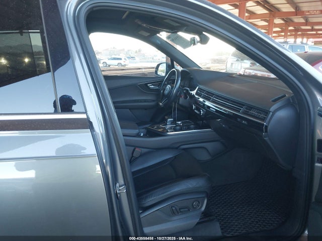 2017 AUDI Q7 WA1LAAF73HD022268 Photo 4