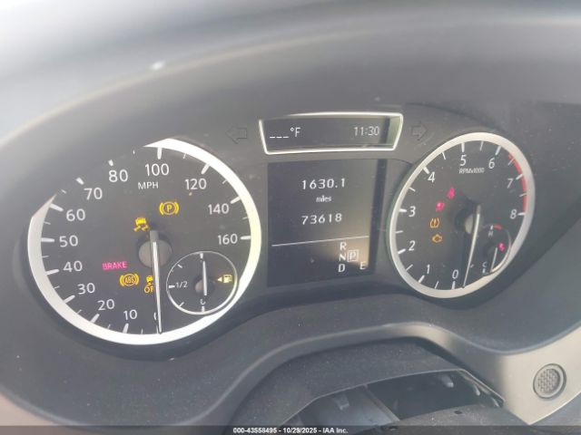 2018 INFINITI QX30 SJKCH5CP7JA050978 Photo 6