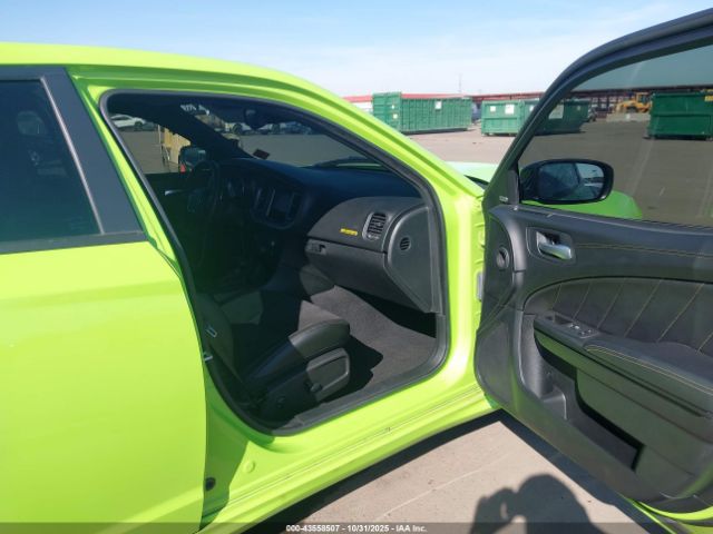 2023 DODGE CHARGER 2C3CDXGJ2PH630623 Photo 4