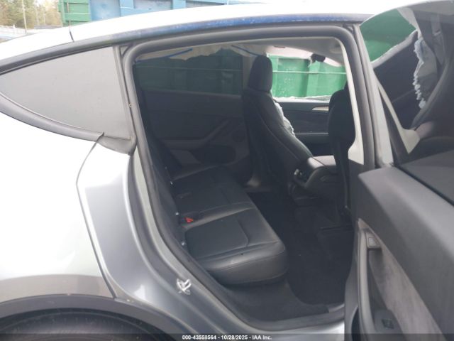 2025 TESLA MODEL Y 7SAYGDED9SA358462 Photo 7