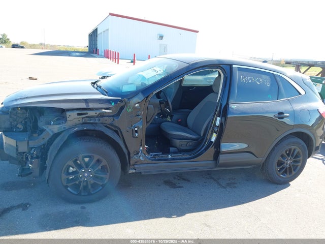 1FMCU9G61LUC63882 Ford ESCAPE SE