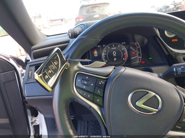 Продажа на аукционе авто 2022 Lexus Es 250, vin: 58AD11D12NU008418, номер лота: 43558737
