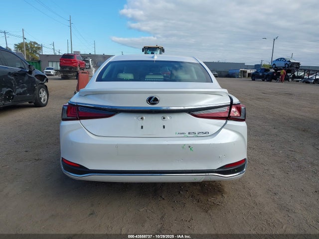 Продажа на аукционе авто 2022 Lexus Es 250, vin: 58AD11D12NU008418, номер лота: 43558737
