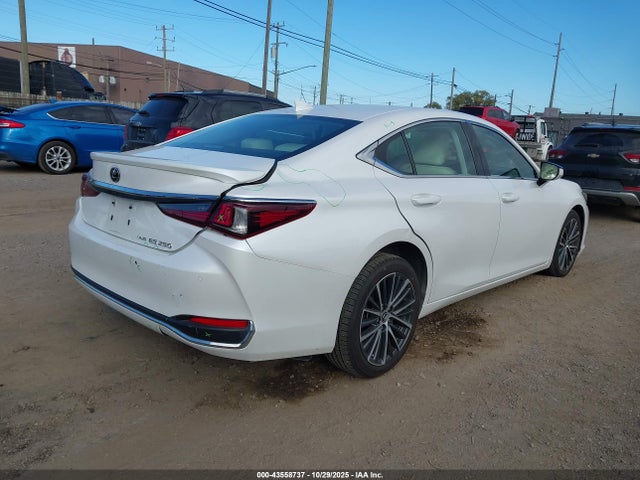 Продажа на аукционе авто 2022 Lexus Es 250, vin: 58AD11D12NU008418, номер лота: 43558737
