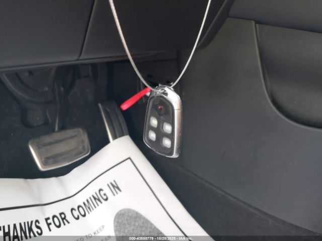 2019 CADILLAC XT4 1GYFZER46KF138039 Photo 10