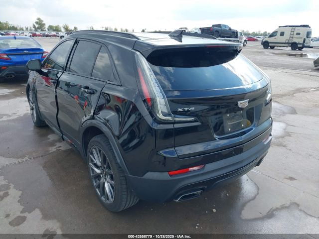 2019 CADILLAC XT4 1GYFZER46KF138039 Photo 2