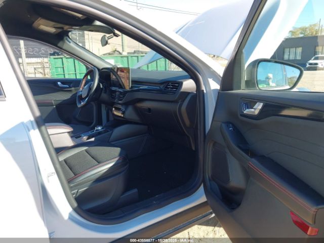 2025 FORD ESCAPE 1FMCU9MN7SUA25948 Photo 4