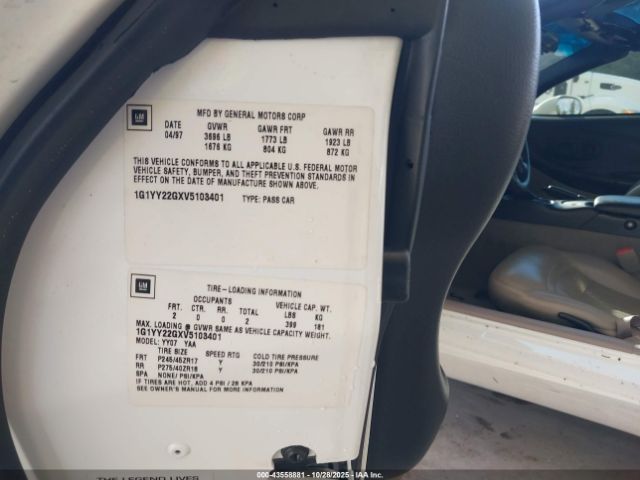 1997 CHEVROLET CORVETTE 1G1YY22GXV5103401 Photo 8