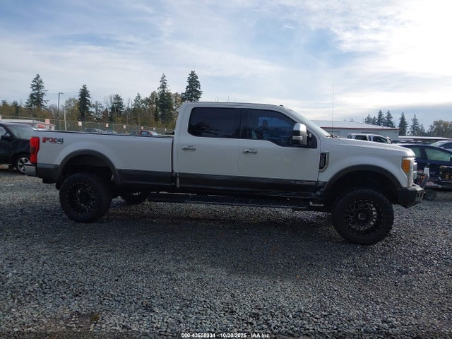 Ford F-350 Lariat 2017 1FT8W3BT0HED52035 Image 13