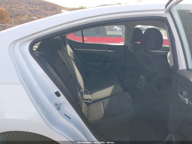 2019 HYUNDAI ELANTRA 5NPD84LF0KH418162 Photo 7