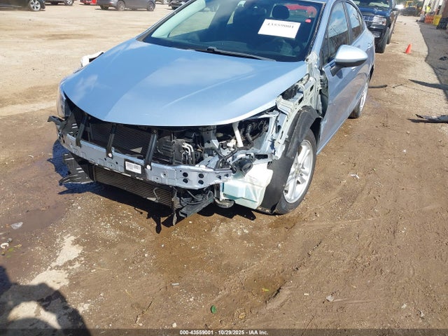 1G1BE5SM1H7184156 Chevrolet Cruze Lt Auto