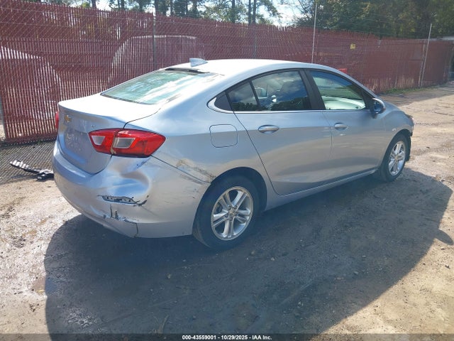 1G1BE5SM1H7184156 Chevrolet Cruze Lt Auto