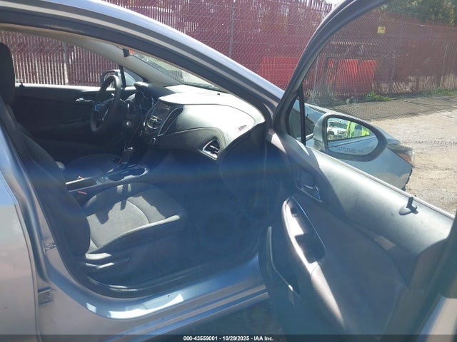 1G1BE5SM1H7184156 Chevrolet Cruze Lt Auto