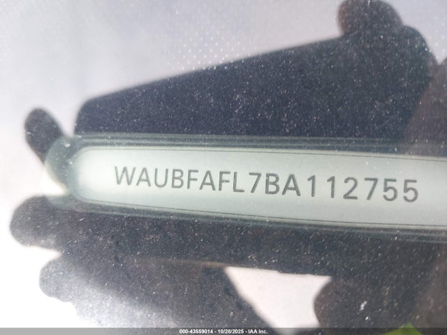 2011 AUDI A4 WAUBFAFL7BA112755 Photo 8