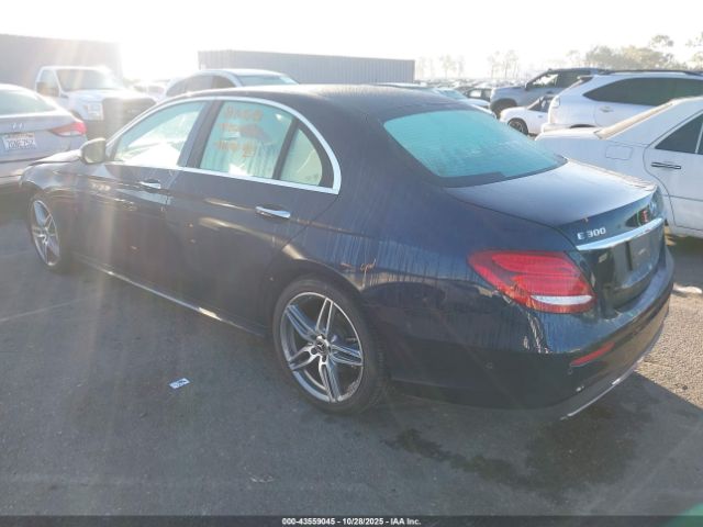 2019 MERCEDES-BENZ E 300 WDDZF4JB9KA679153 Photo 2