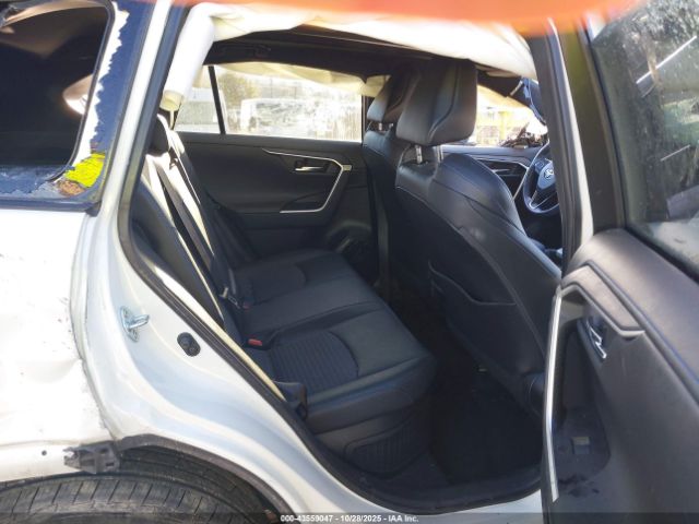 2021 TOYOTA RAV4 HYBRID 4T3E6RFV4MU030843 Photo 7
