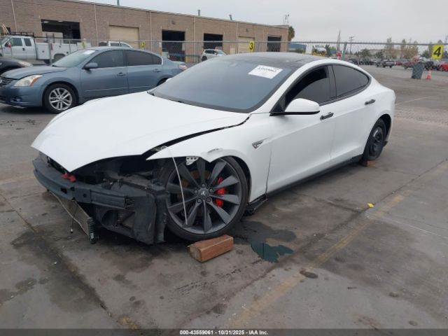 2014 TESLA MODEL S 5YJSA1H20EFP63579 Photo 1