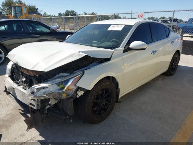 2019 NISSAN ALTIMA 1N4BL4BV2KC116355 Photo 1